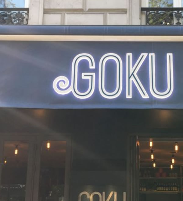 ¿Por qué es importante iluminar los comercios con un toldo luminoso de calidad?